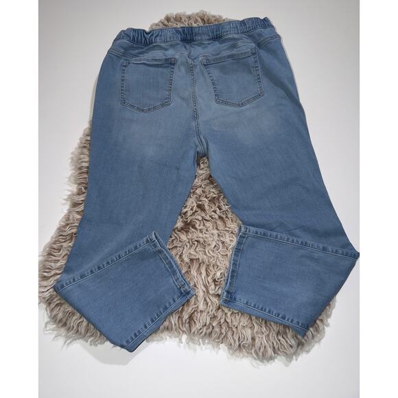 Torrid women’s pull up drawstring light blue jeans - Picture 4 of 16